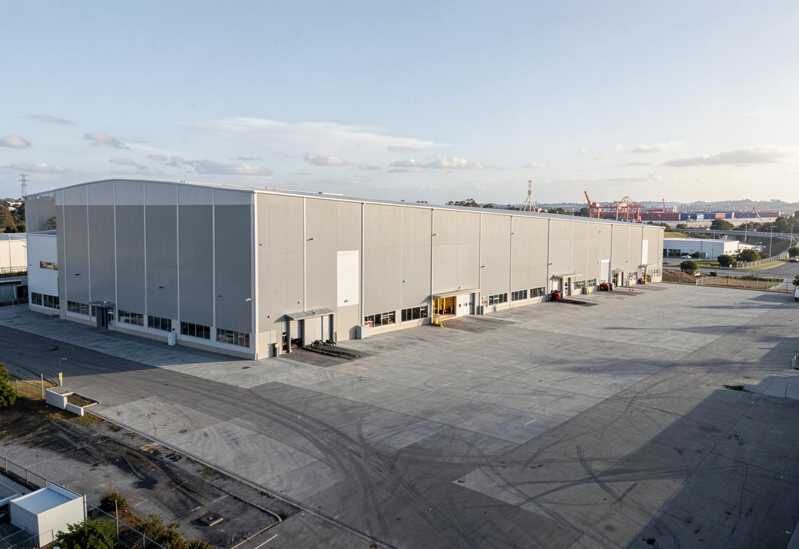 Large logistics facility in Melbourne’s western industrial corridor